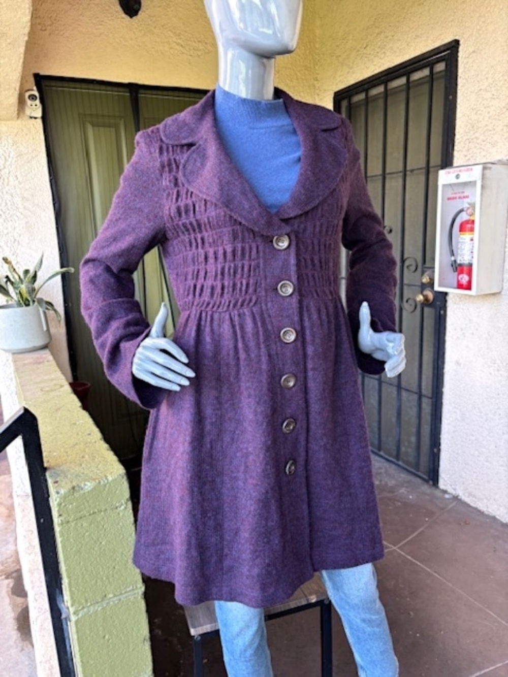 NANETTE LEPORE Plum Wool Blend Knit Coat EUC/sz L (runs small)